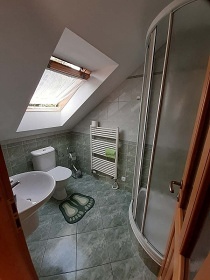 Chalupa u skaln�ho m�sta - CHKO Broumovsko