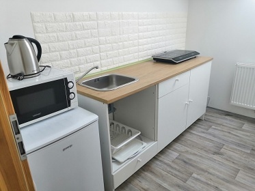 Chalupa Dajan s bazénem - apartmány Strmilov