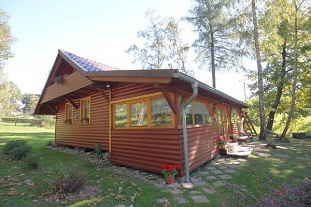 Nový objekt: Srub sauna a vnitřní vířivý bazén - Orlické hory