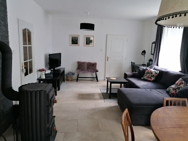 Chalupa u Holansk�ch rybn�k� - M�ch�v kraj