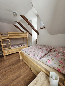 Chalupa s baz�nem - Such� Vrch - Bukov� Hora