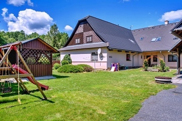 Penzion Kadeřávek - apartmány - Věcov