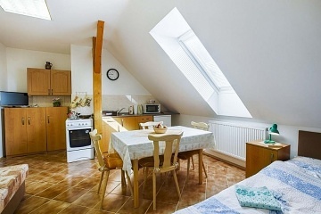 Chalupa Kadeřávek - apartmány Věcov
