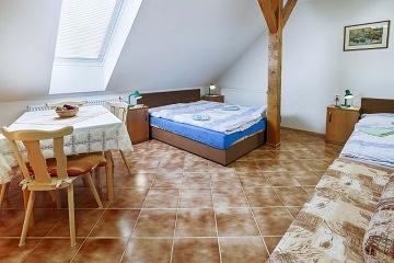 Penzion Kadeřávek - apartmány - Věcov
