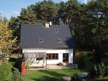 Chalupa s baz�nem - Hruboskalsko - �esk� r�j