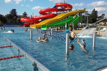 Chalupa s baz�nem - Hruboskalsko - �esk� r�j