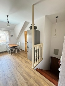 Chalupa s baz�nem - ��slav - Kutn� Hora