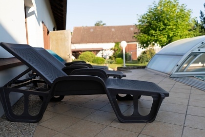 Chalupa s baz�nem - ��slav - Kutn� Hora