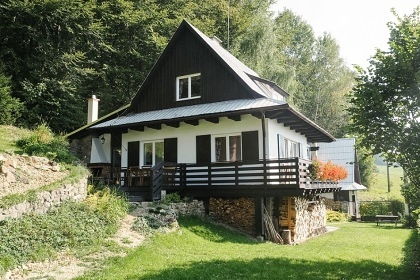 Chata Javorn�ky - Vala�sko - cyklostezka Be�va