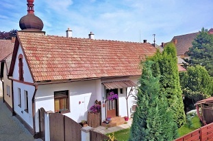 Chalupa Opočenský zámek - Podkostelí a Švamberk