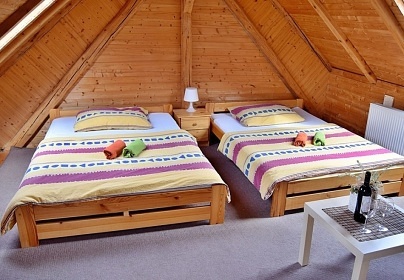 Chalupa Žďárské vrchy - apartmány, bazén a wellness