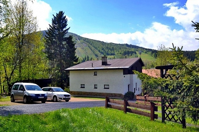 Chata �ertova hora - Mumlavsk� vodop�dy - Krkono�e