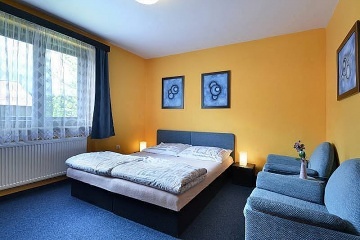 Chata �ertova hora - Mumlavsk� vodop�dy - Krkono�e