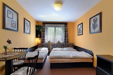 Chata �ertova hora - Mumlavsk� vodop�dy - Krkono�e