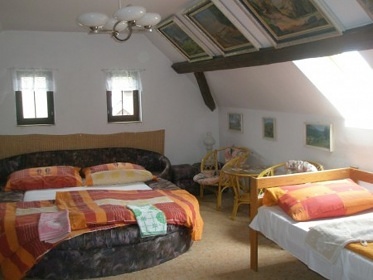 Chalupa Blažejovice - Loket - přehrada Švihov