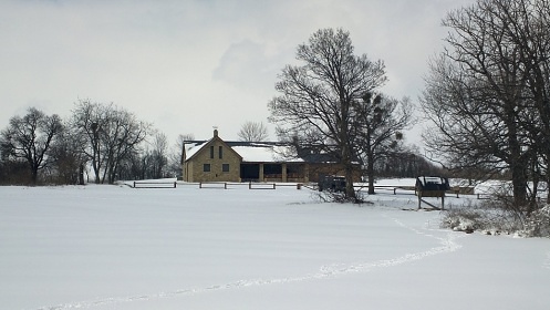 Chalupa Ch�iby - samota a lesy - hrad Buchlov