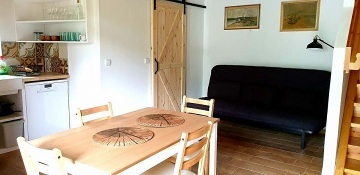 Chalupa s baz�nem - Park Mon�nec - Zoo V�trovy