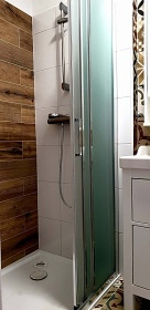 Chalupa s baz�nem - Park Mon�nec - Zoo V�trovy