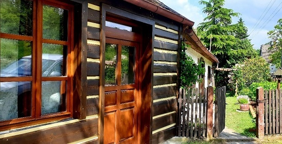 Chalupa s baz�nem - Park Mon�nec - Zoo V�trovy