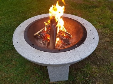 Chalupa samota u Bechyn� - oblast Toulava