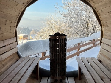 Chata u koupali�t� - Satinsk� vodop�dy - Lys� hora