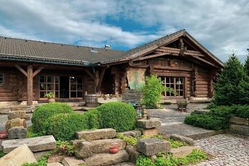 Luxusní srub - bazén a wellness - Český ráj