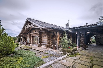 Luxusní srub - bazén a wellness - Český ráj