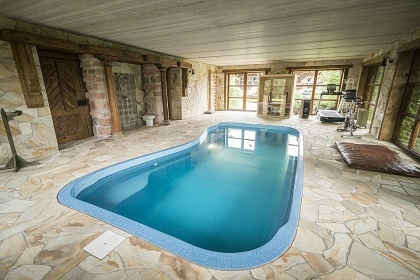 Luxusní srub - bazén a wellness - Český ráj