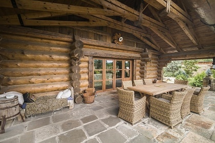 Luxusní srub - bazén a wellness - Český ráj