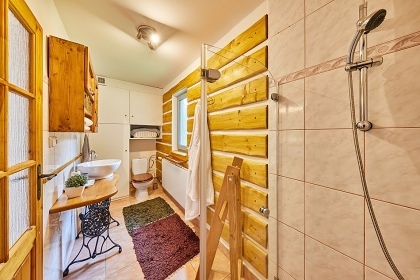 Chalupa sauna a vířivka - Tanvaldský Špičák
