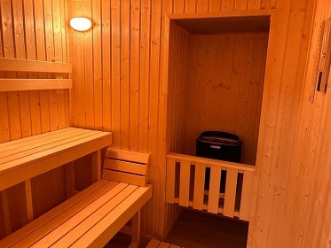 Chalupa sauna a vířivka - Tanvaldský Špičák