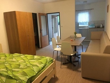 Chaty a hájovna CHKO Blaník - Mladá Vožice