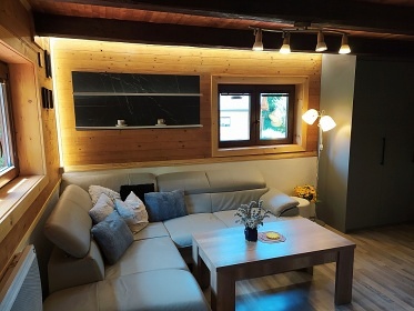 Srubov� chata s v��ivkou - Trutnovsko - Mlad� Buky