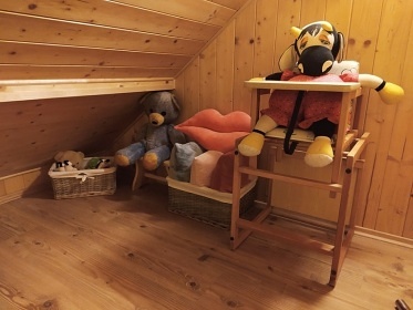 Srubov� chata s v��ivkou - Trutnovsko - Mlad� Buky