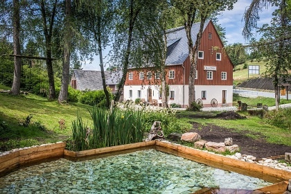 Horská chalupa - jezírko a sauna - Krušné hory