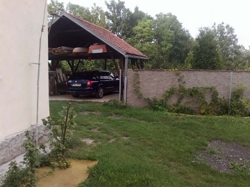 D�m u �eky Oh�e - hrad Hazmburk - Louny