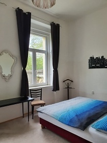 D�m u �eky Oh�e - hrad Hazmburk - Louny