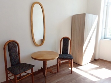 D�m u �eky Oh�e - hrad Hazmburk - Louny