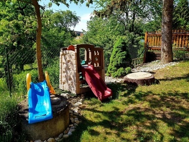 Srubov� chata s baz�nem - Blansko - Moravsk� kras