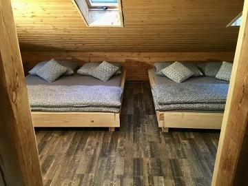 Chata Jizerské hory - bazén, sauna a dětské hřiště