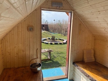 Přírodní dům v duchu velryby - Kamenné Zboží