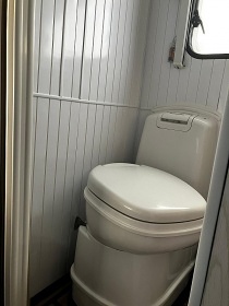 Glamping Karavan u Konopi�t� - Bene�ov