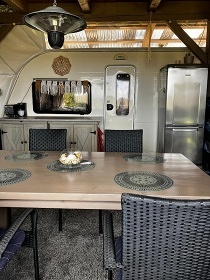 Glamping u Konopi�t� - T�nec nad S�zavou - Slapy