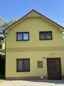 Chalupa bazén a vinný sklep - Pálava - Perná