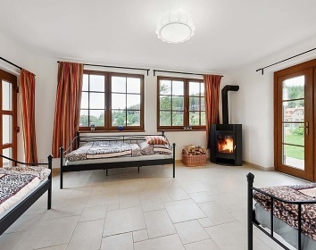 Chalupa Lodge - Varvažov - hrad Zvíkov