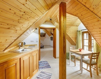 Chalupa Lodge - Varvažov - hrad Zvíkov