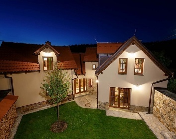 Chalupa Lodge - Varvažov - hrad Zvíkov