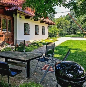 Wellness chalupa a koupac� jez�rko - Radho��