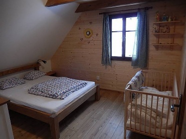Chalupa Pekařov - bazén, sauna a vířivka