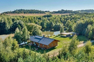 Wellness roubenka s bazénem - Nová Ves - Vysočina